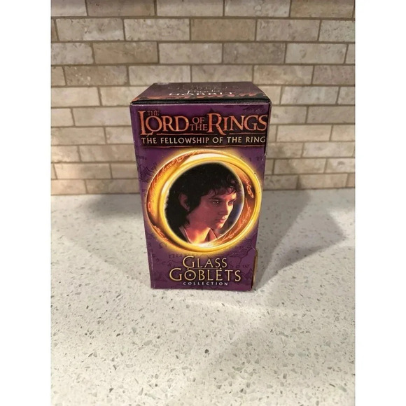 The Lord of the Rings Glass Goblet Frodo the Hobbit Burger King Lights Up (123) - Picture 1 of 4